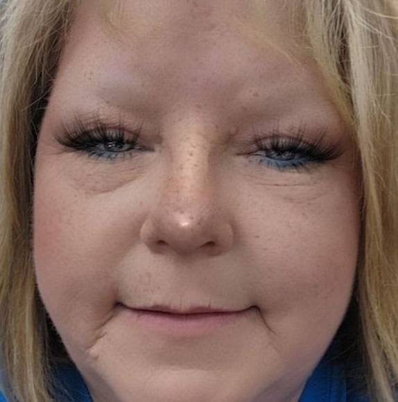 Meet your Posher, Kim - Picture 1 of 1